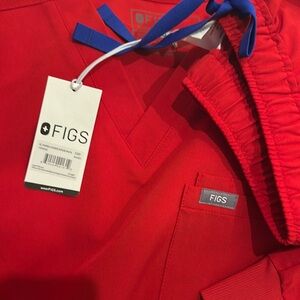 Men’s XS Winning Red set